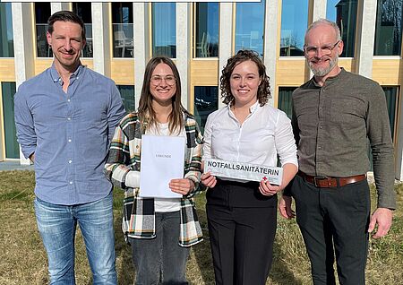 Notfallsanitäterinnen Abschluss 2026 Notfallsanitäterinnen Abschluss 2026